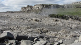 Flows at Jokulsa