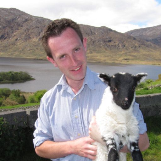 Photo of Dr Peers Davies