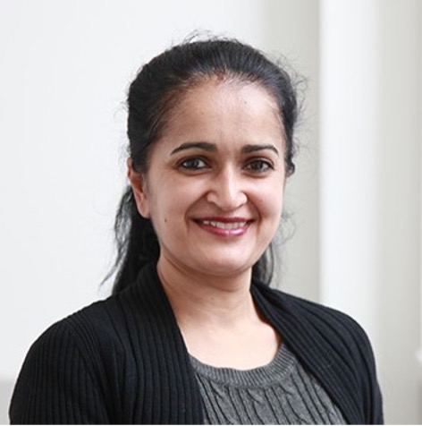 Photo of Dr Parveen Sharma