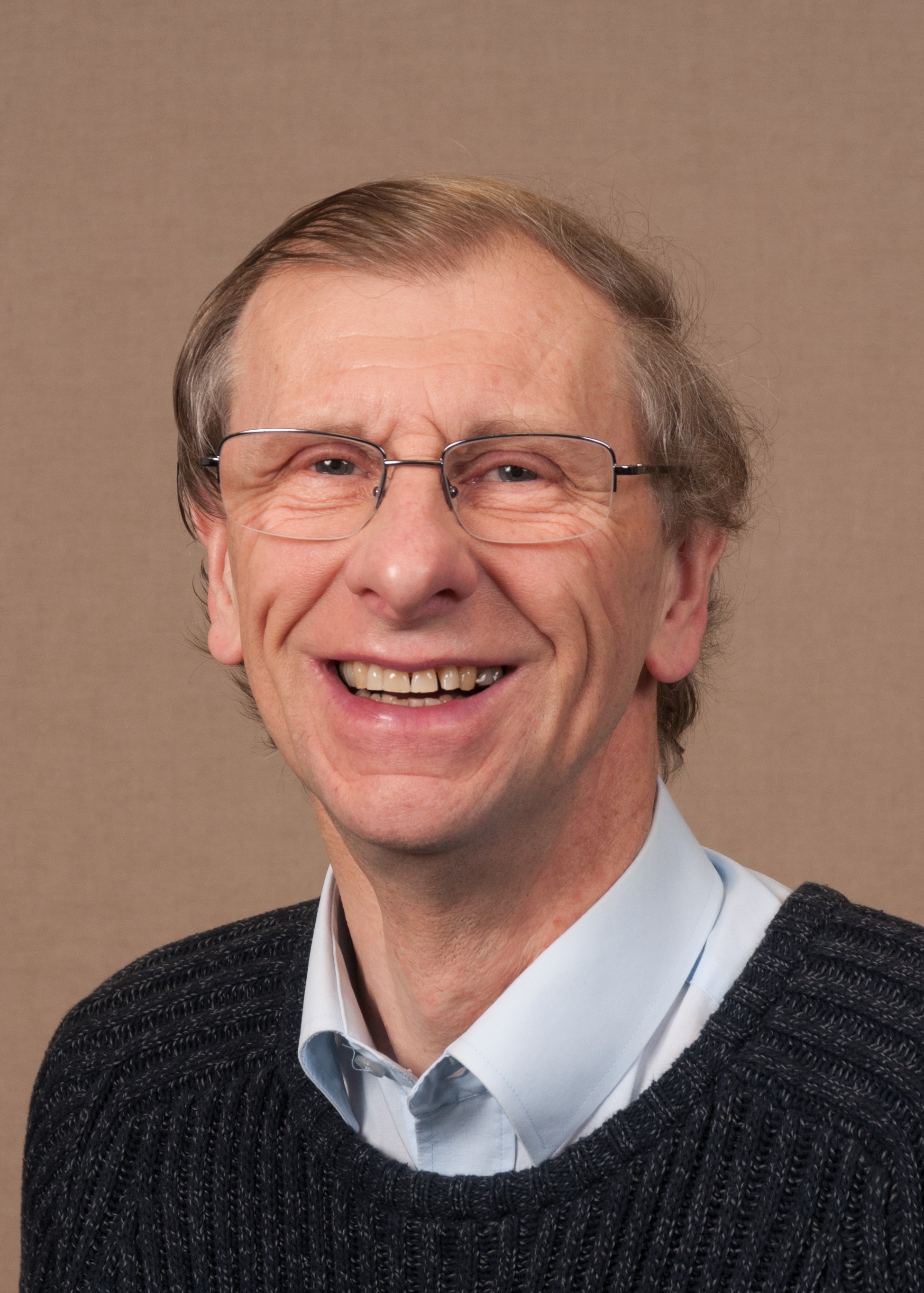Photo of Dr Roger Barraclough